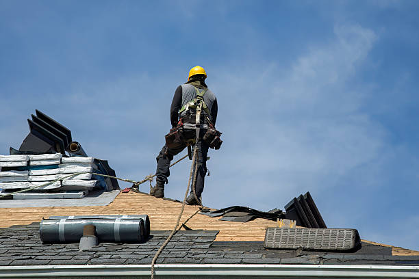 Professional Roofing technician working in Oakland, RI